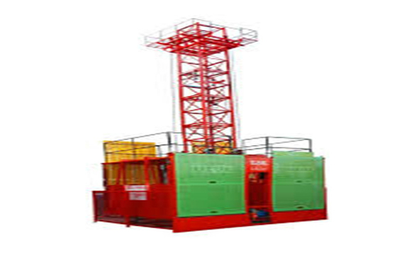 Single And Double Cage Construction Material Hoist SS100 With Lifting Speed 23.5 m / min